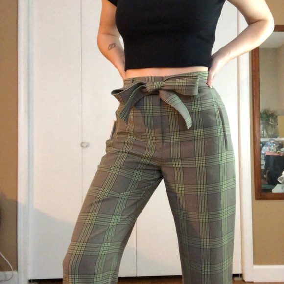 🎉💚NWT Wilfred Front Tie Check Pants💚🎉 - Picture 2 of 6